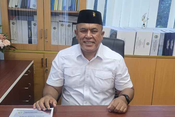 Ketua Fraksi DPRD Sumut Mangapul Purba, SE, M.I.Kom