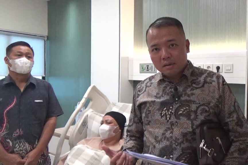 Chanra Simamora bersama kuasa hukumnya, Budi Utomo, SH dari Budi Utomo SH & Partners