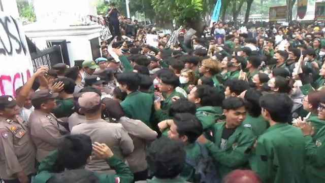 demo-dprd-sumut